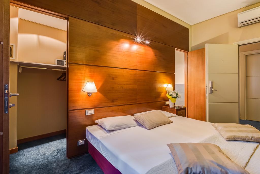 Rovati Guesthouse Rome Extérieur photo